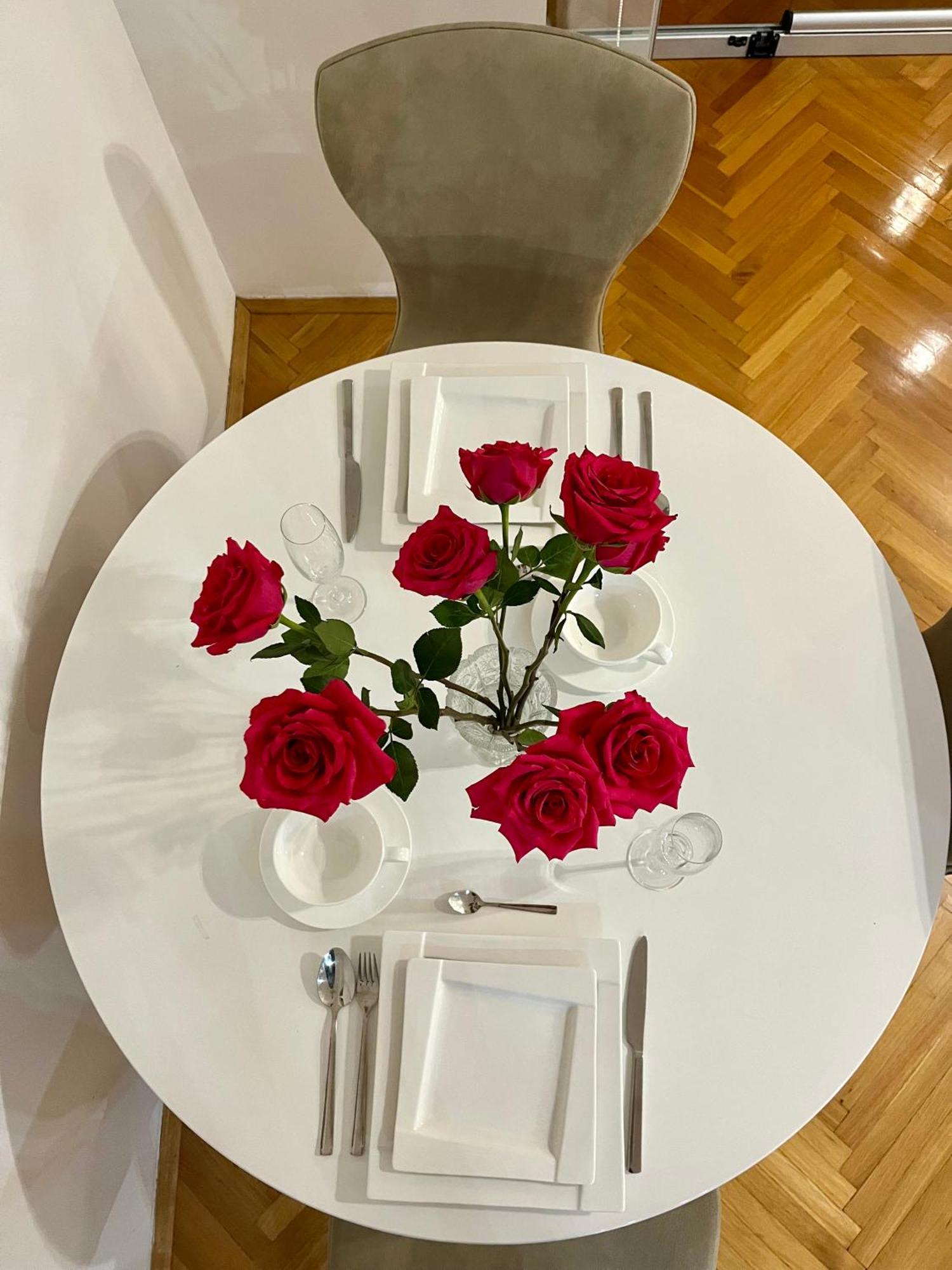 Ruby Luxury Central Apartment Σκόπια Εξωτερικό φωτογραφία